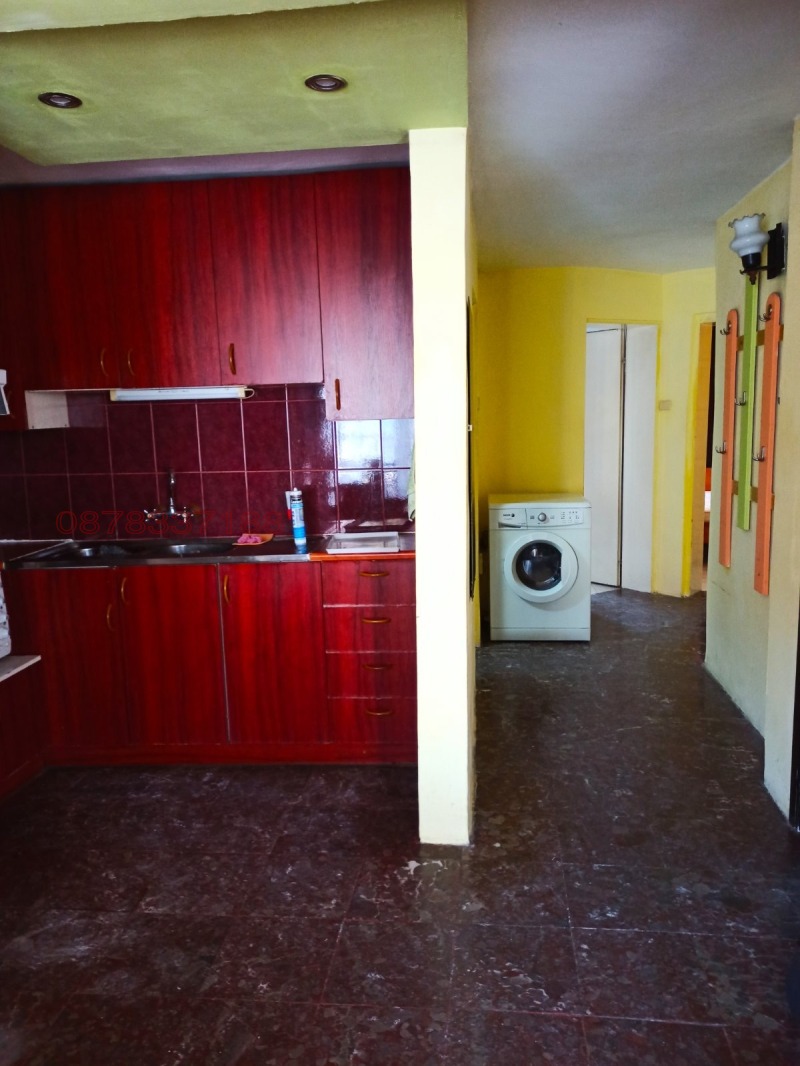 Дава под наем 3-СТАЕН, гр. Пловдив, Въстанически, снимка 3 - Апартаменти - 53491157