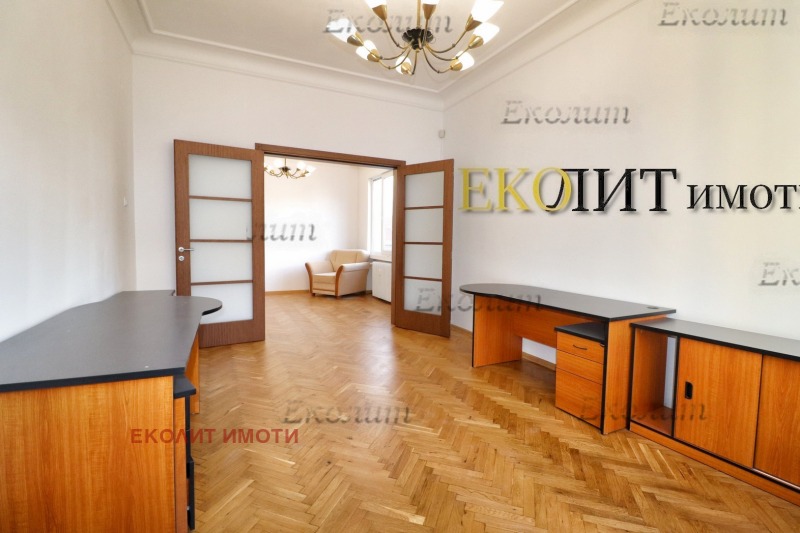 В аренду  3 спальни София , Център , 134 кв.м | 49879595 - изображение [5]