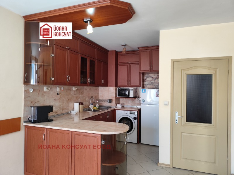 Дава под наем 2-СТАЕН, гр. Плевен, Идеален център, снимка 2 - Апартаменти - 53508202