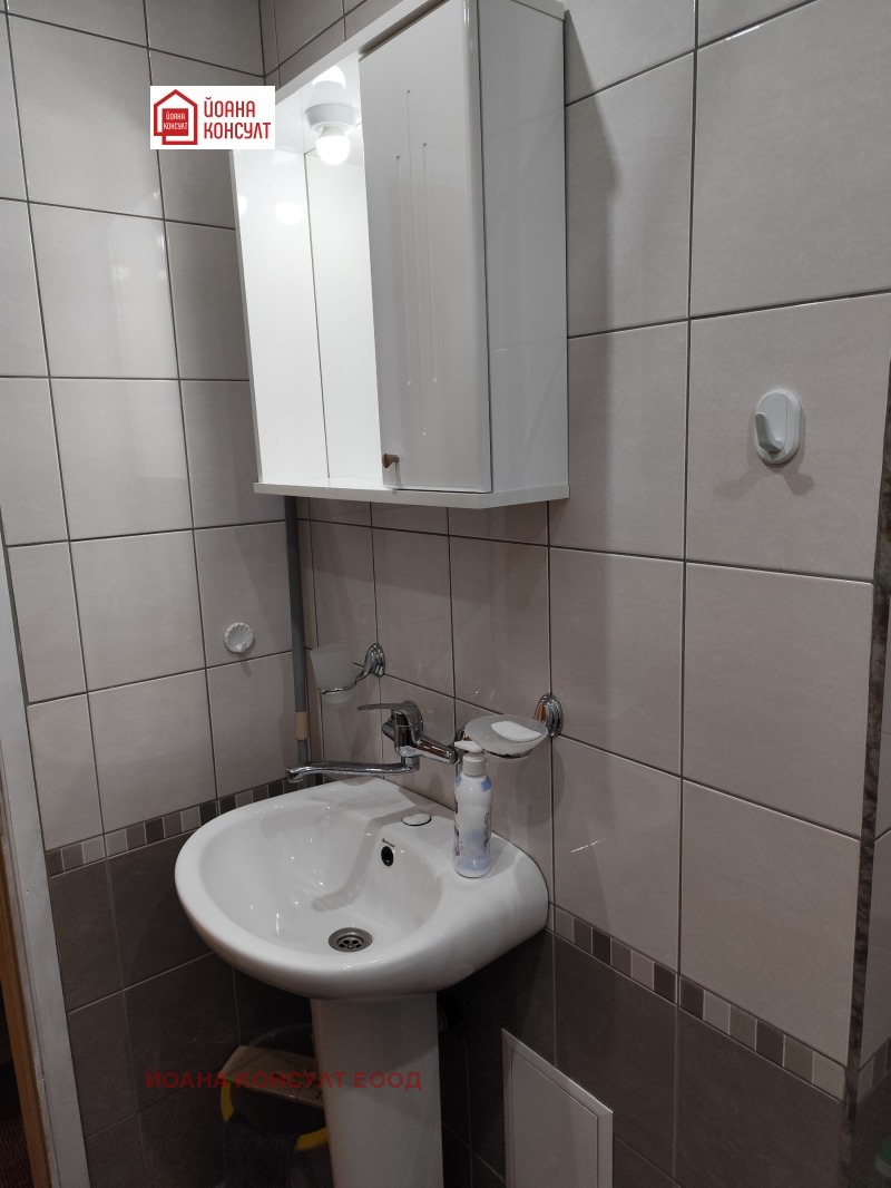 Дава под наем 2-СТАЕН, гр. Плевен, Идеален център, снимка 8 - Апартаменти - 53508202