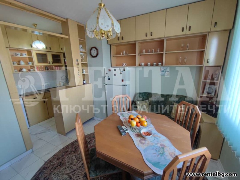 Para alugar  2 quartos Plovdiv , Centar , 102 m² | 94212768