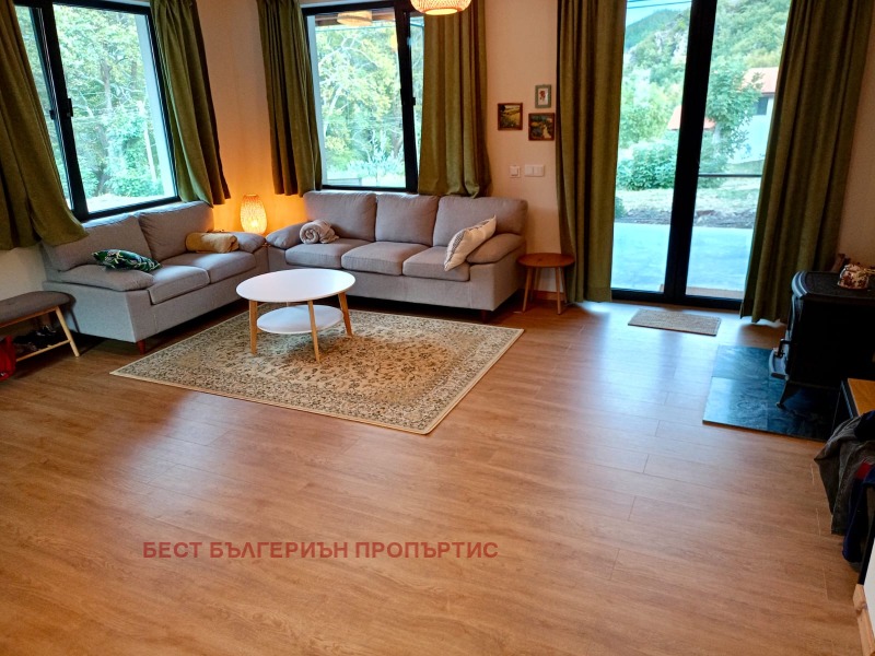 Do wynajęcia  Dom region Błagojewgrad , Gorna Breznica , 230 mkw | 90448933 - obraz [8]