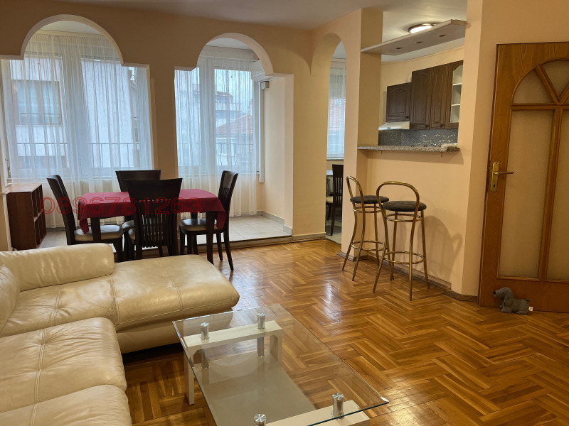 Дава под наем 3-СТАЕН, гр. София, Лозенец, снимка 2 - Апартаменти - 52686133