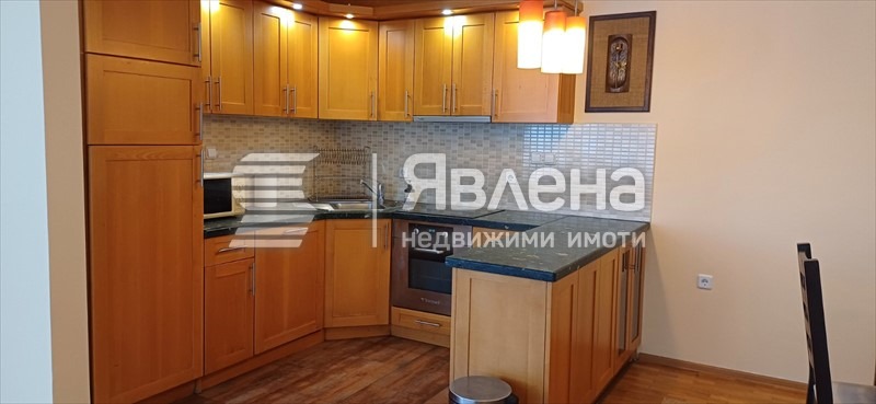 Дава под наем 4-СТАЕН, гр. София, Център, снимка 7 - Апартаменти - 55410714