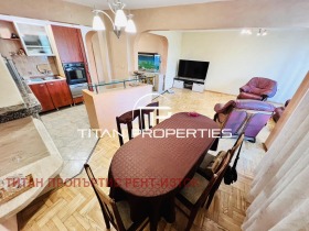 2 slaapkamers Lazur, Burgas