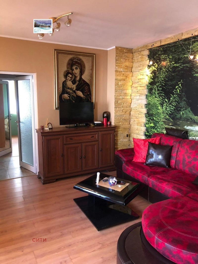 Kiadó  2 hálószobás Plovdiv , Marasa , 70 négyzetméter | 60744450 - kép [2]