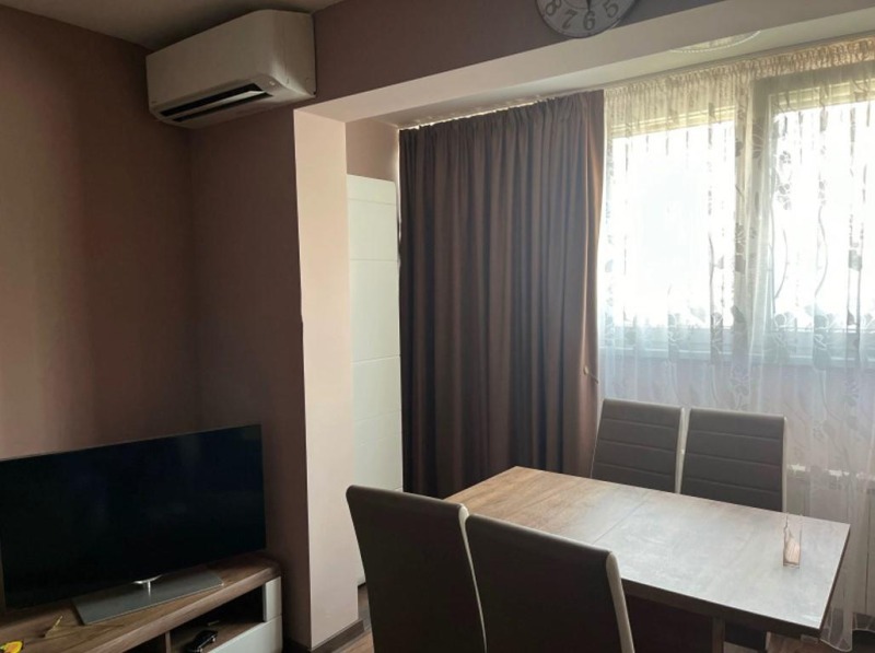 Дава под наем  4-стаен град София , Банишора , 80 кв.м | 53475321