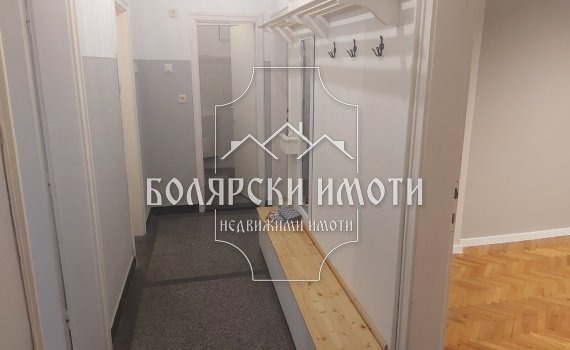 Дава под наем  Офис град Велико Търново , Център , 115 кв.м | 45263100 - изображение [9]