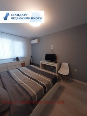 1 Schlafzimmer Kameniza 2, Plowdiw 10