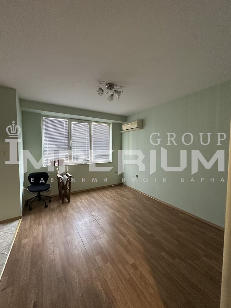 Дава под наем 2-СТАЕН, гр. Варна, Колхозен пазар, снимка 4 - Апартаменти - 53296475