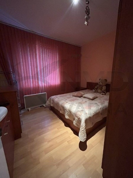 Дава под наем 3-СТАЕН, гр. Варна, ЖП Гара, снимка 5 - Апартаменти - 54917405