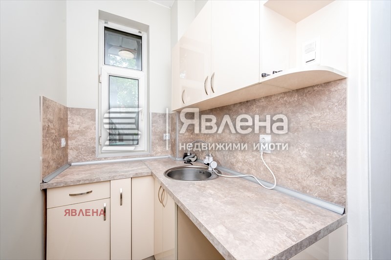 Издаје се  Канцеларија Софија , Центар , 120 м2 | 27995728 - слика [8]