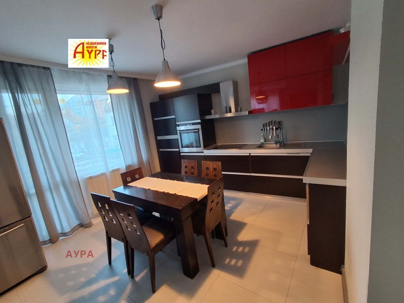 Дава под Наем 3-СТАЕН в град Враца, Център - 100 кв.м / 550 € » 1 075.71 лв., АУРА