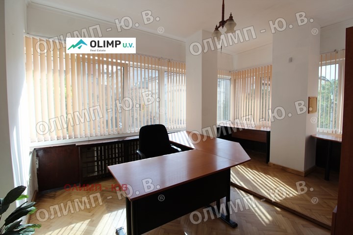 De inchiriat  Birou Sofia , Țentâr , 30 mp | 80804159