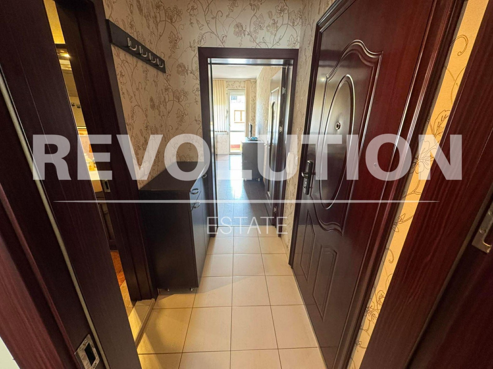 Дава под наем 2-СТАЕН, гр. Варна, Погреби, снимка 7 - Апартаменти - 54274822