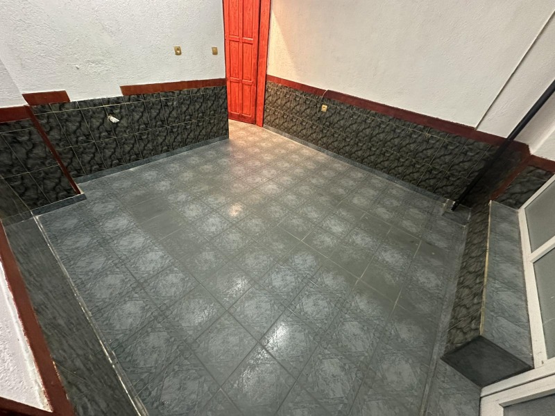 Kiadó  Üzlet Sofia , Ljulin 2 , 68 négyzetméter | 86090388 - kép [4]
