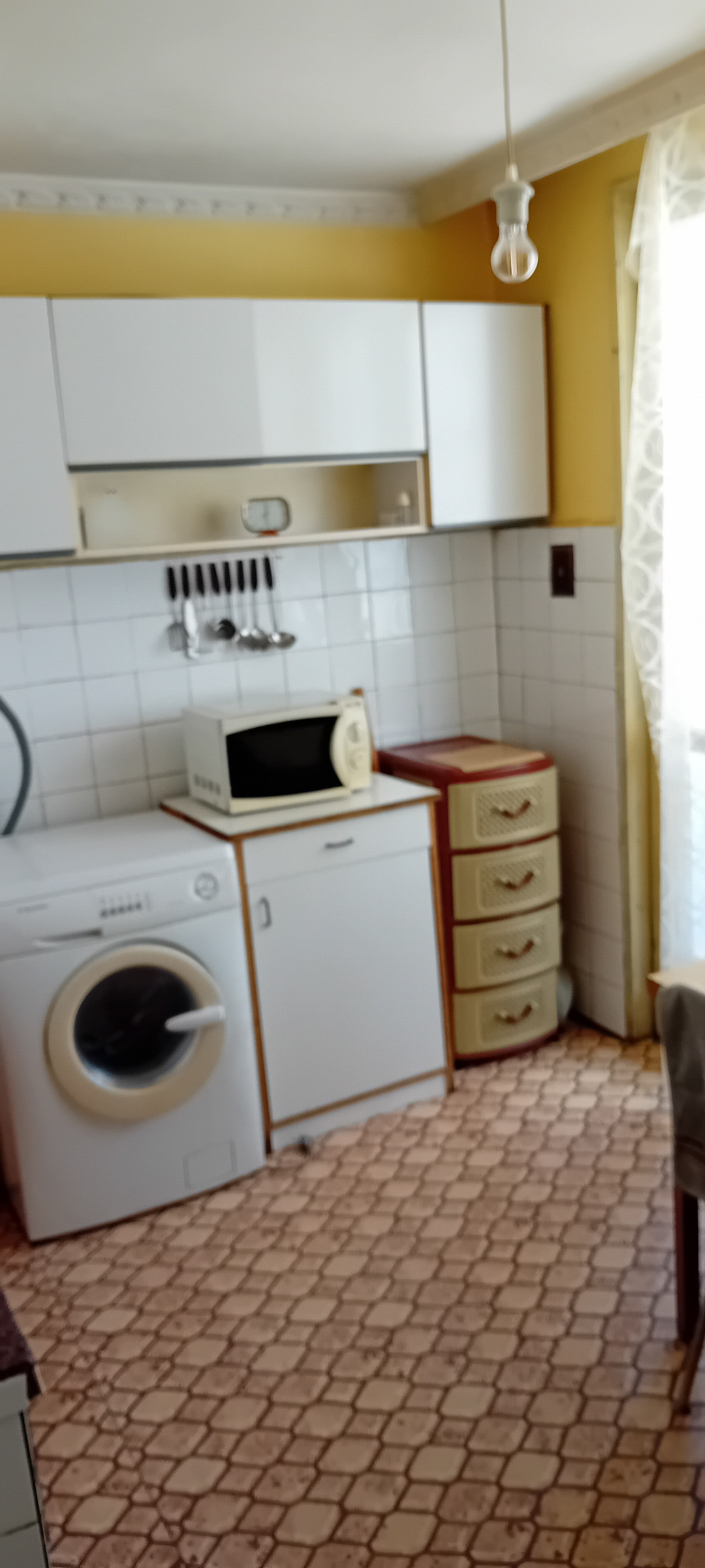 Дава под наем 2-СТАЕН, гр. Разград, Център, снимка 7 - Апартаменти - 54980088