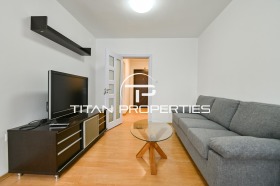 1 quarto Zona B-19, Sofia