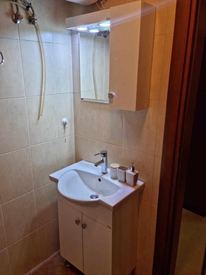 K pronájmu  2 ložnice Sofia , Krasno selo , 68 m2 | 66449911 - obraz [10]