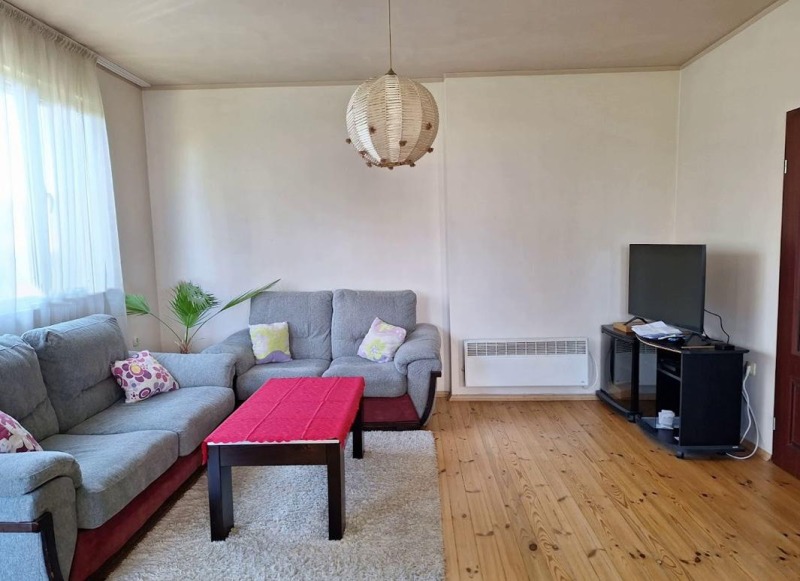 Para alugar  2 quartos Plovdiv , Kiutchuk Parij , 110 m² | 93805953 - imagem [2]
