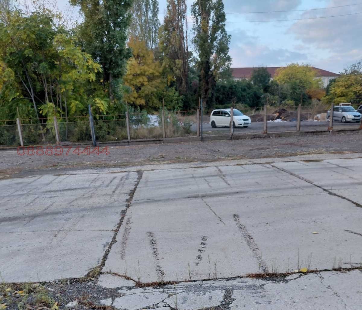 Под наем, 3000 кв.м, Военна рампа