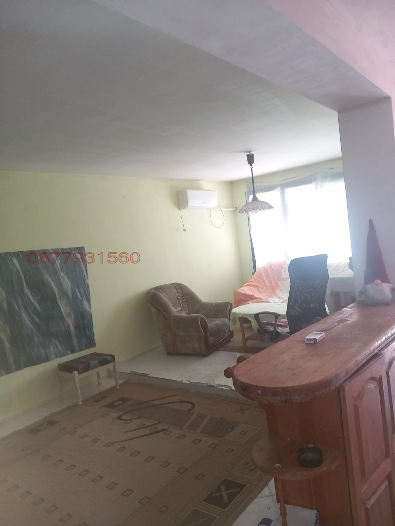Дава под Наем 3-СТАЕН в град София, Банишора - 100 кв.м / 500 € » 977.92 лв.