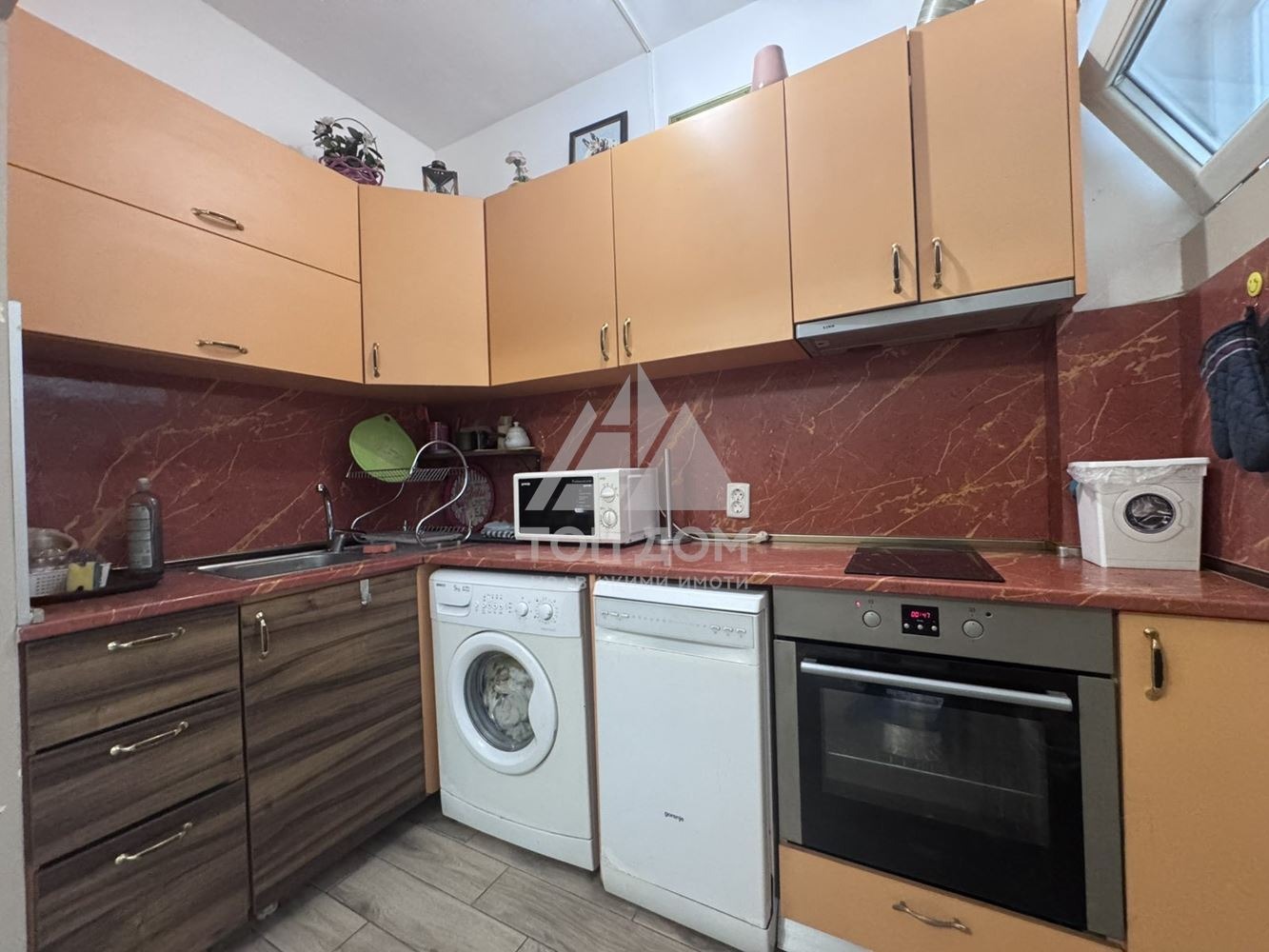Дава под наем 3-СТАЕН, гр. Варна, Център, снимка 2 - Апартаменти - 55824613