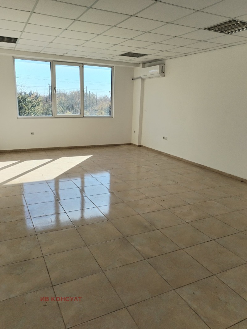 For Rent  Storage Stara Zagora , Industrialna zona - zapad , 1000 sq.m | 96717977 - image [6]