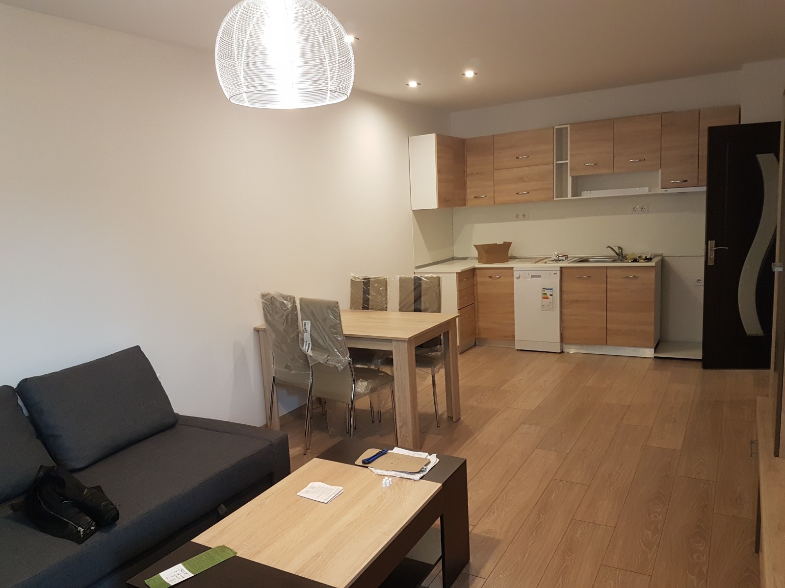 Дава под наем 3-СТАЕН, гр. София, Лозенец, снимка 2 - Апартаменти - 54227220