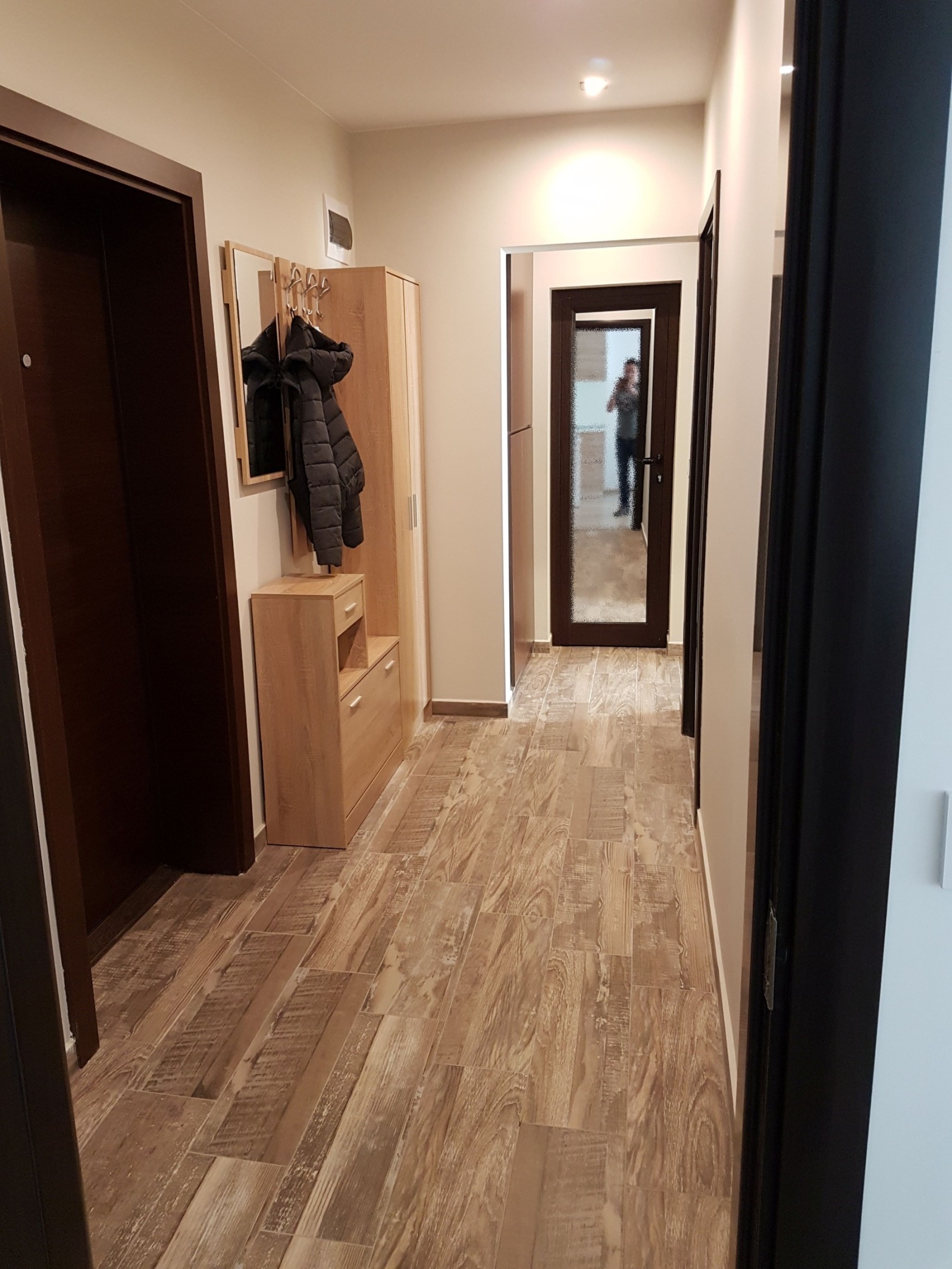 Дава под наем 3-СТАЕН, гр. София, Лозенец, снимка 6 - Апартаменти - 54227220