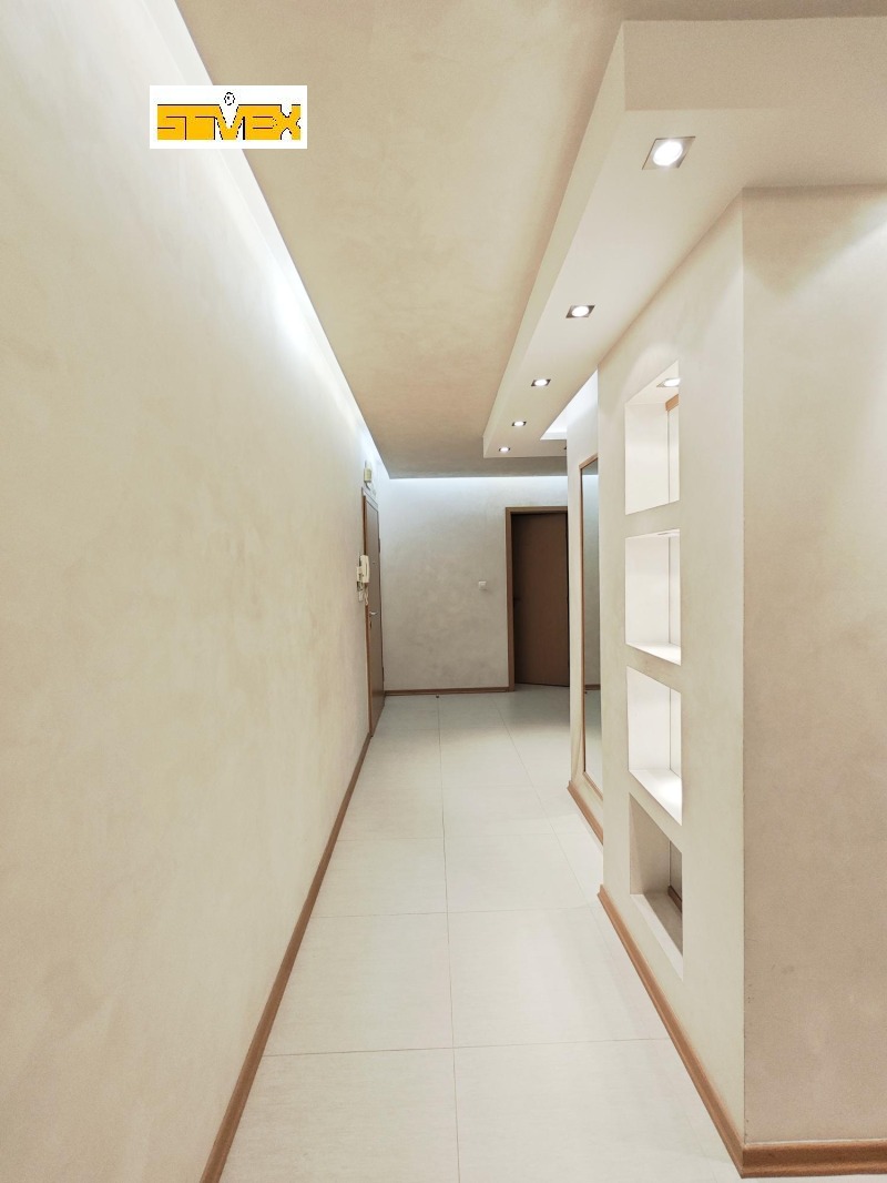 Дава под наем 4-СТАЕН, гр. София, Лозенец, снимка 11 - Апартаменти - 50402180