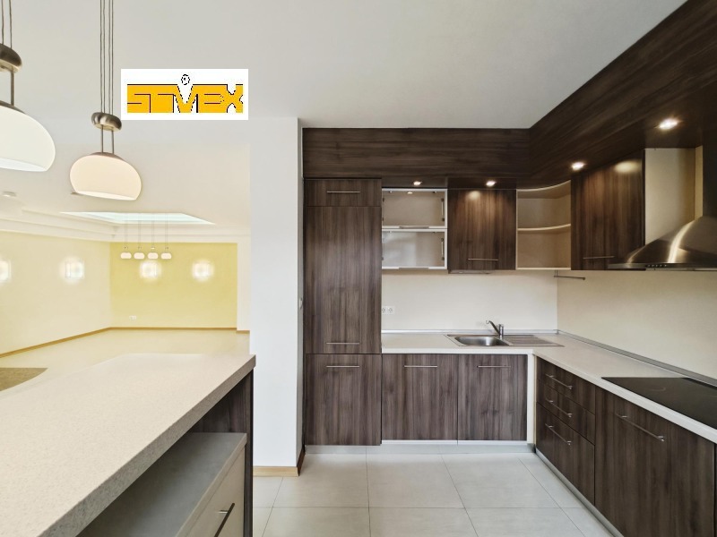 Дава под наем 4-СТАЕН, гр. София, Лозенец, снимка 2 - Апартаменти - 50402180