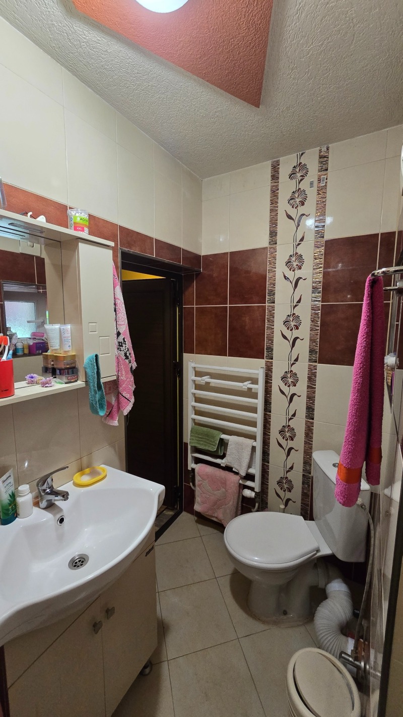 A louer  Étage de la maison Pernik , Baikoucheva mahala , 72 m² | 68621171 - image [9]