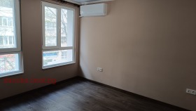 2 quartos Centar, Ruse 11