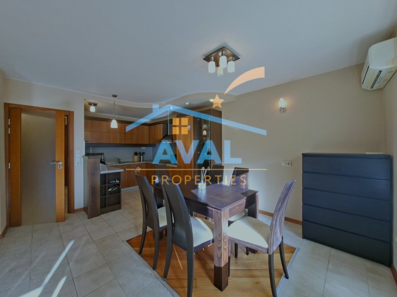 Дава под наем 2-СТАЕН, гр. София, Лозенец, снимка 8 - Апартаменти - 52960800