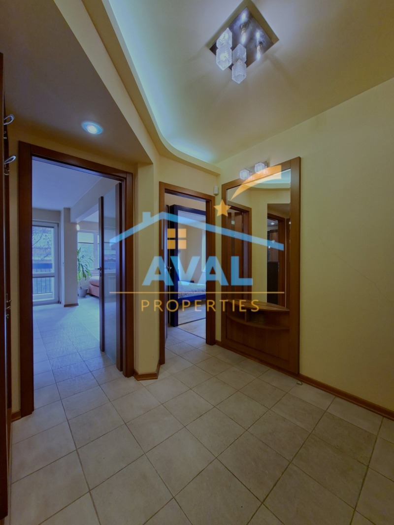 Дава под наем 2-СТАЕН, гр. София, Лозенец, снимка 11 - Апартаменти - 52960800