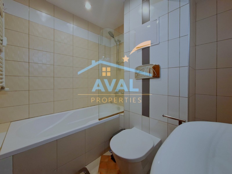 Дава под наем 2-СТАЕН, гр. София, Лозенец, снимка 14 - Апартаменти - 52960800