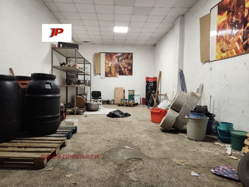 Дава под наем ПРОМ. ПОМЕЩЕНИЕ, гр. Пловдив, Кършияка, снимка 5 - Производствени сгради - 53516402