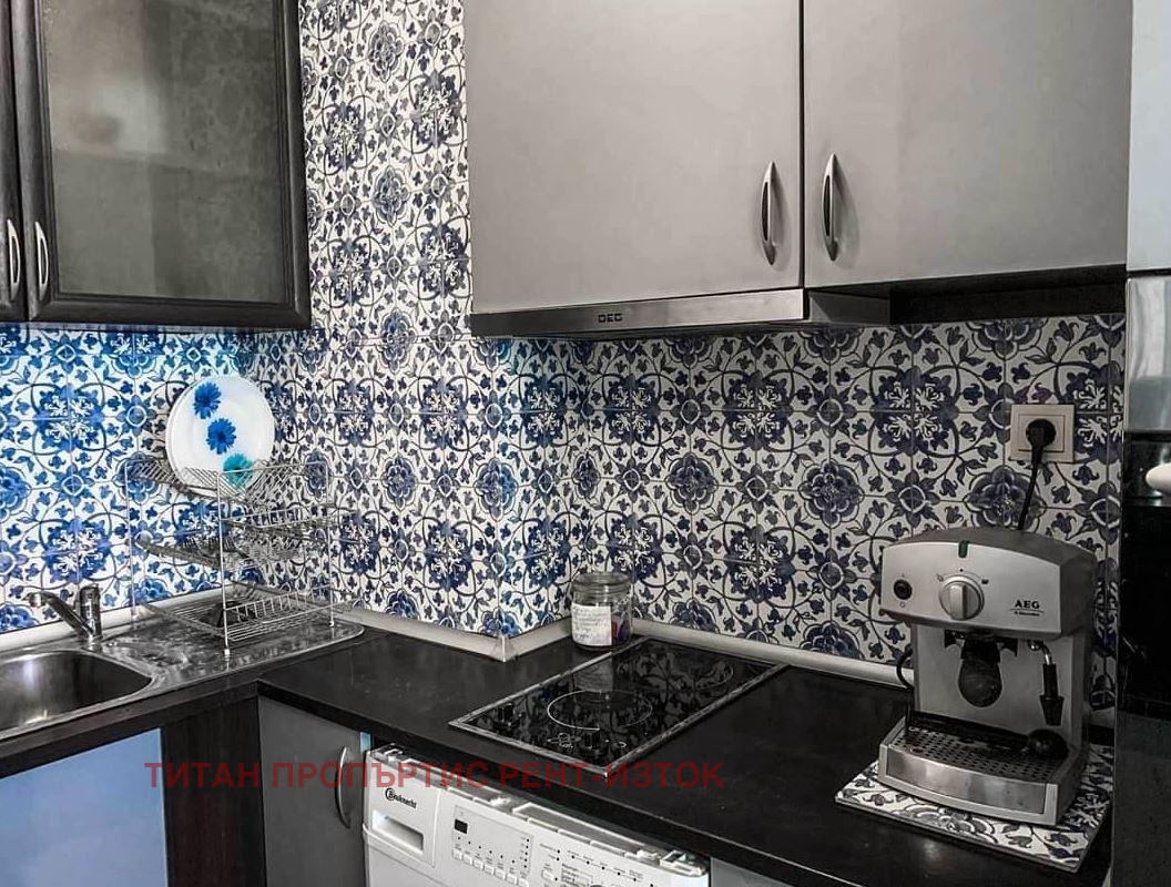 Дава под наем 2-СТАЕН, гр. Бургас, Възраждане, снимка 4 - Апартаменти - 53634519