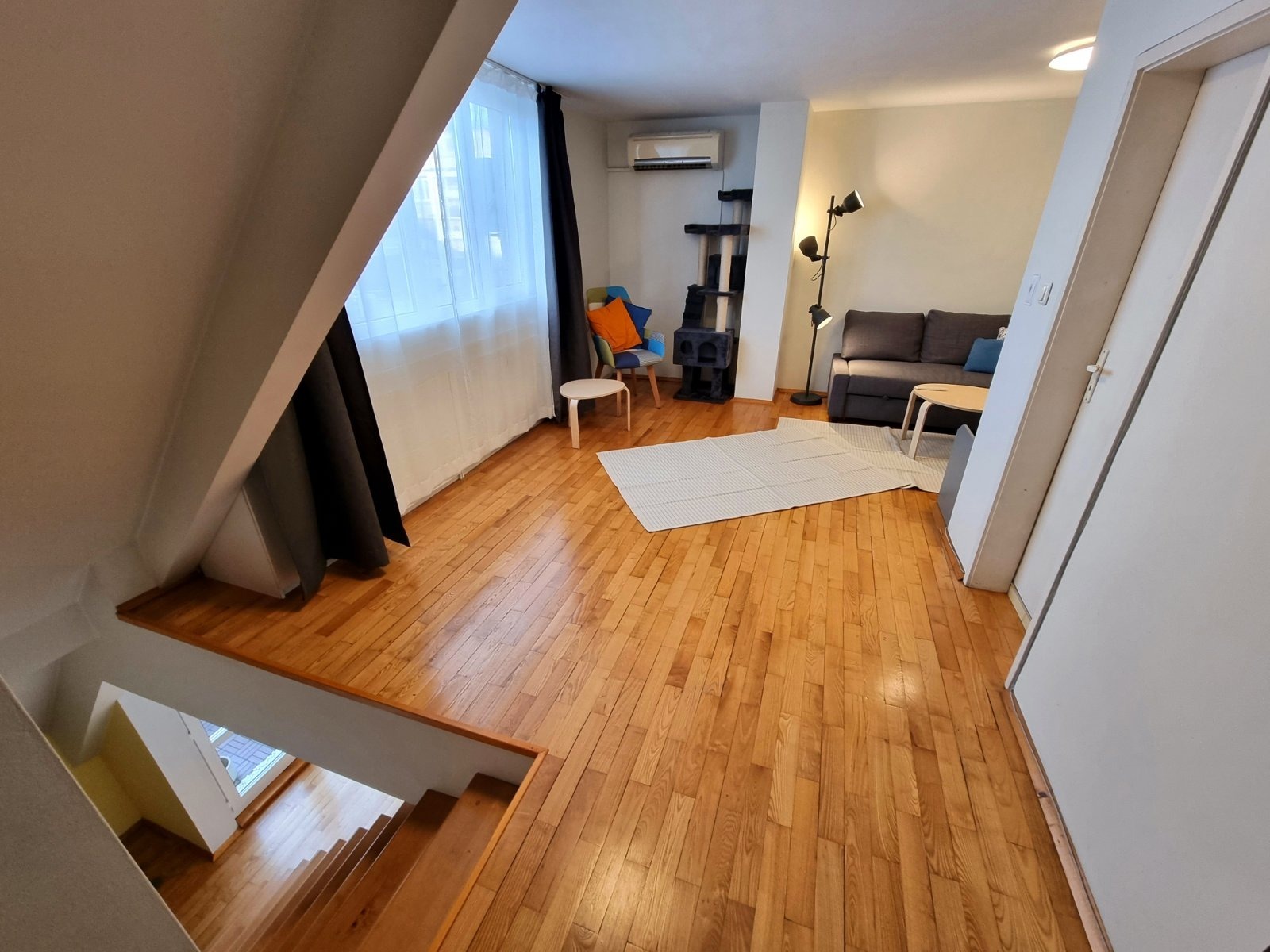 Дава под наем 3-СТАЕН, гр. София, Гео Милев, снимка 7 - Апартаменти - 53203980