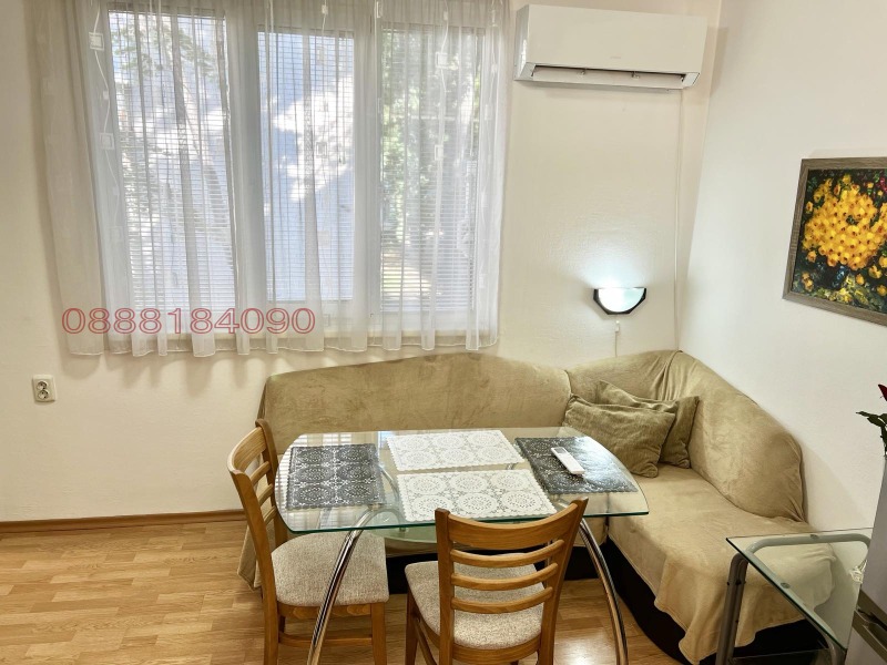 Til leje  1 soveværelse Plovdiv , Tsentar , 65 kvm | 64384018