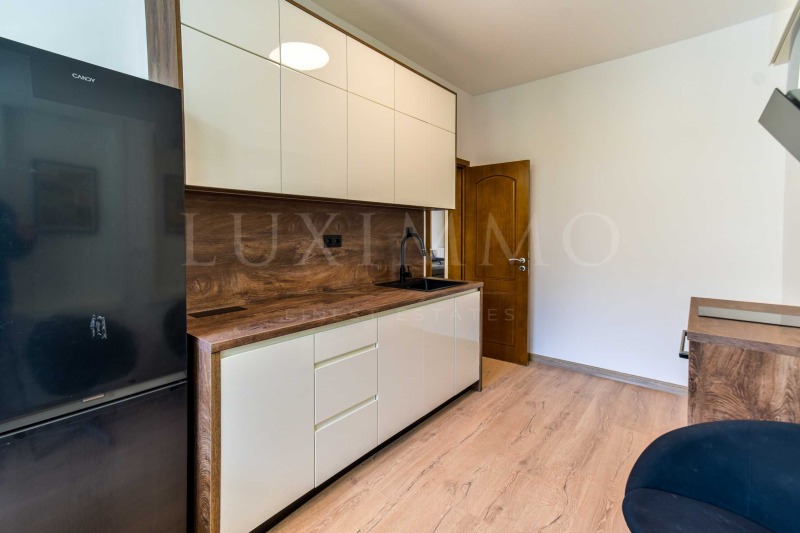 De inchiriat  1 dormitor Sofia , Țentâr , 74 mp | 81721369 - imagine [8]