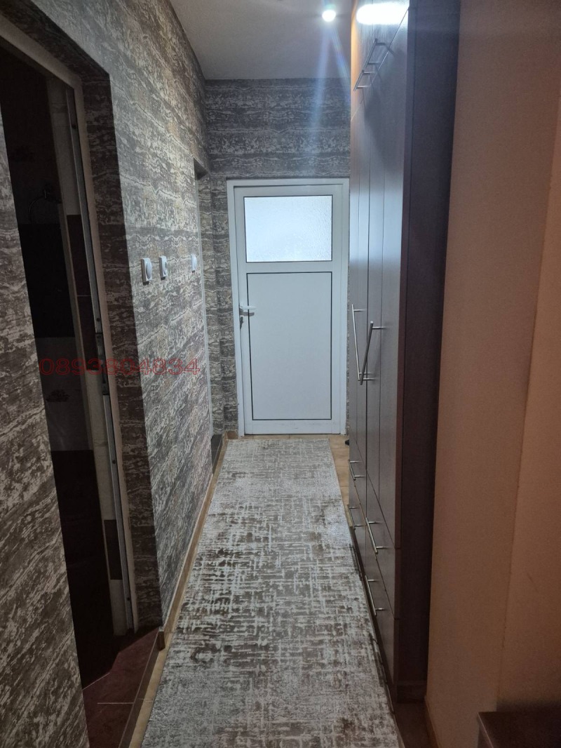 K pronájmu  2 ložnice oblast Sofia , Božurište , 66 m2 | 68862920 - obraz [4]