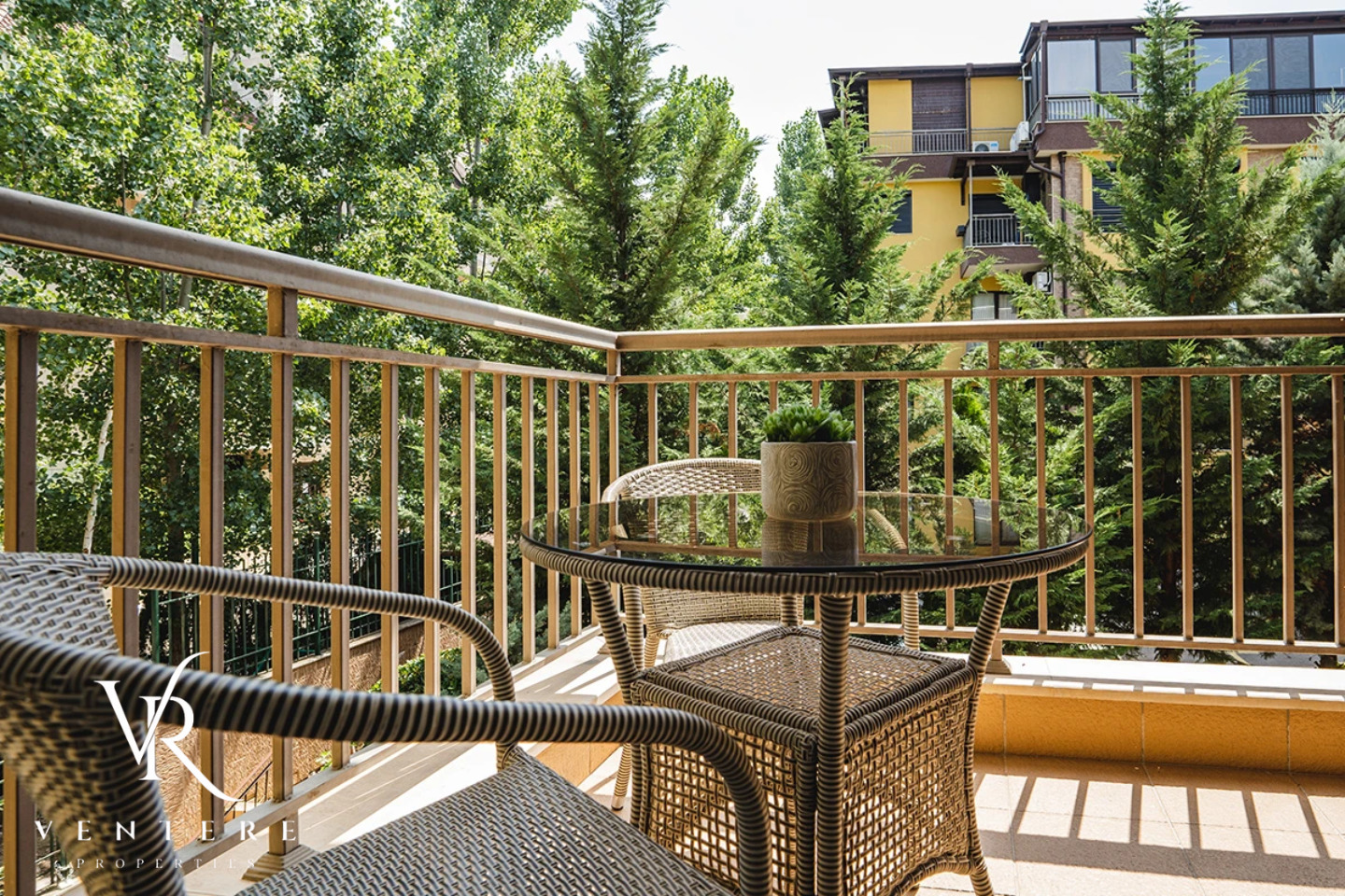 Дава под наем МНОГОСТАЕН, гр. София, Витоша, снимка 5 - Апартаменти - 54237320