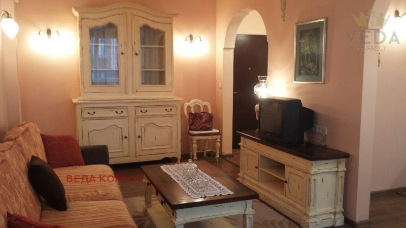 Kiadó  2 hálószobás Sofia , Centar , 90 négyzetméter | 82986170 - kép [3]