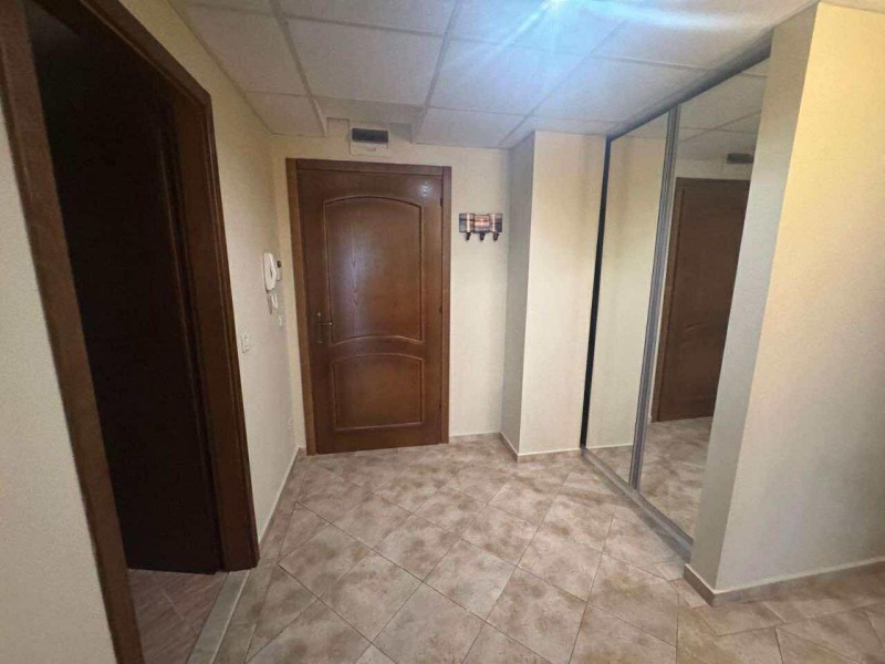 Do wynajęcia  2 sypialnie Warna , k.k. Sw.Sw. Konstantin i Elena , 100 mkw | 66696336 - obraz [6]