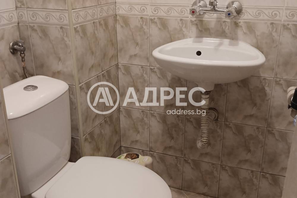 Дава под наем 3-СТАЕН, гр. София, Лагера, снимка 9 - Апартаменти - 54342204