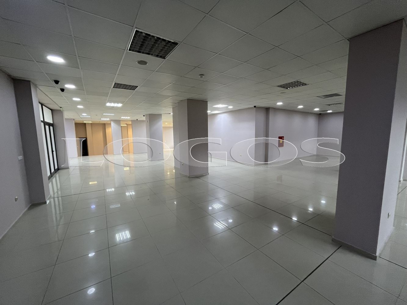 Дава под наем ОФИС, гр. Варна, Кайсиева градина, снимка 10 - Офиси - 54133721