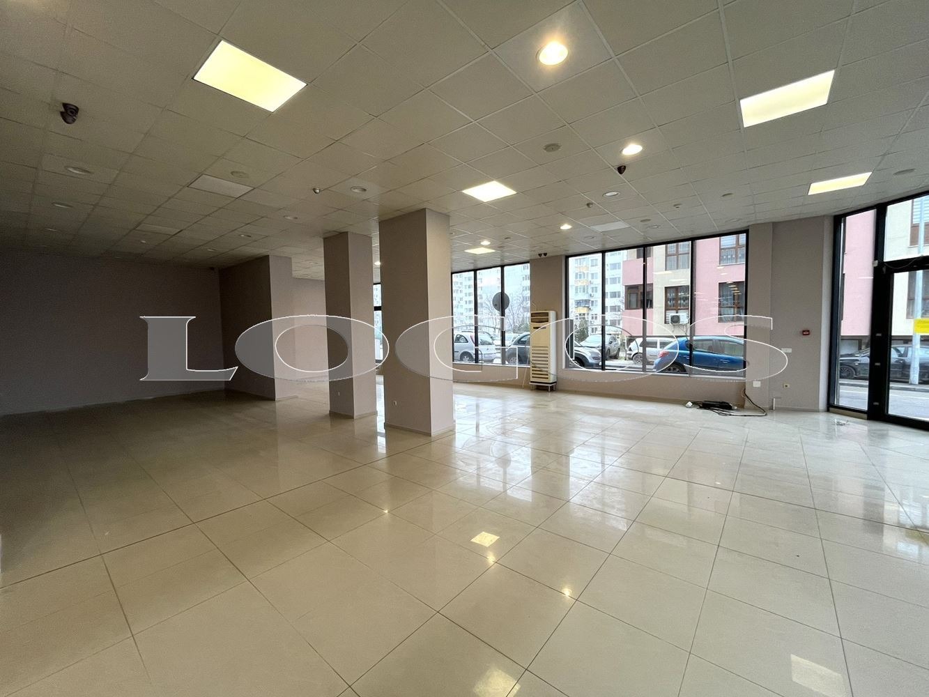 Дава под наем ОФИС, гр. Варна, Кайсиева градина, снимка 3 - Офиси - 54133721