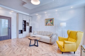 2 dormitorios Zona B-5-3, Sofia